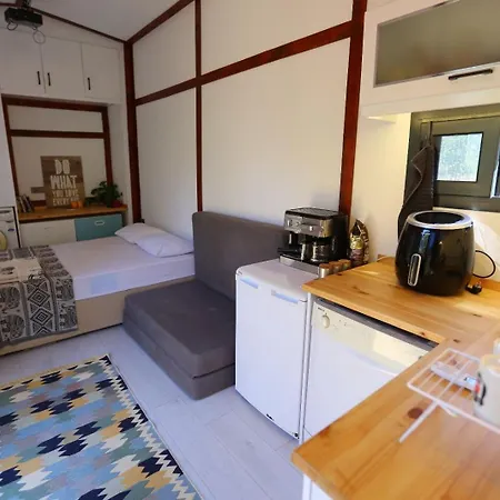 Athena Tiny House Campingplads